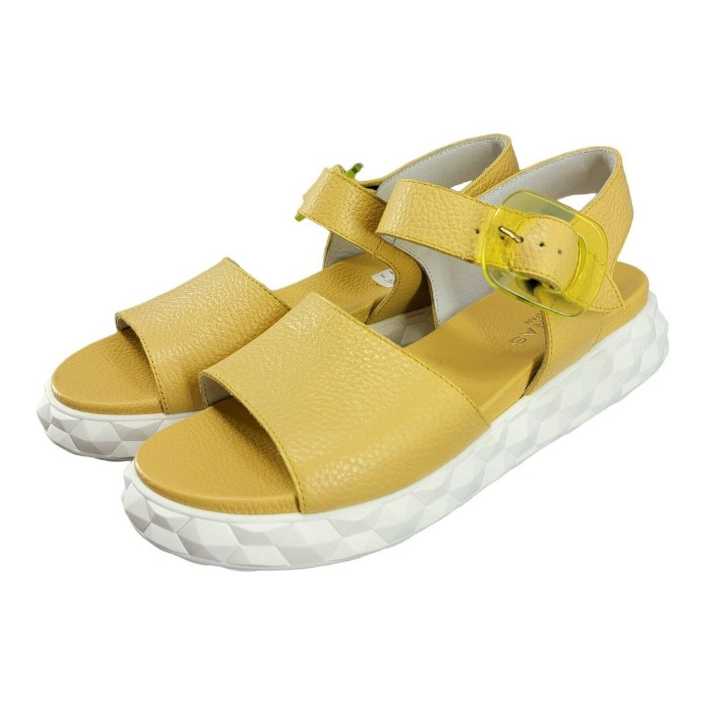 Sabrinas Spain Sandals Womens US 7Yellow Leather Strappy Wide Strap EU 40 New